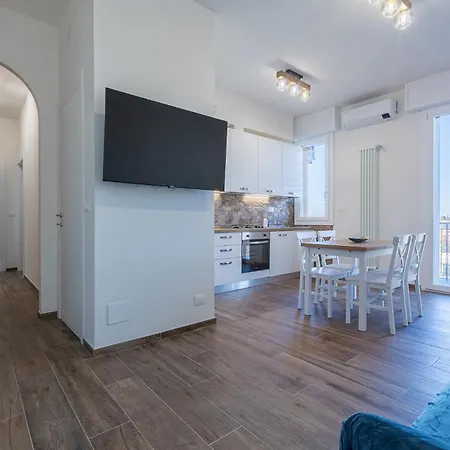 Guesthost - Manis Apartmán Boloňa