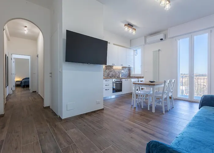 Guesthost - Manis Apartment Bologna